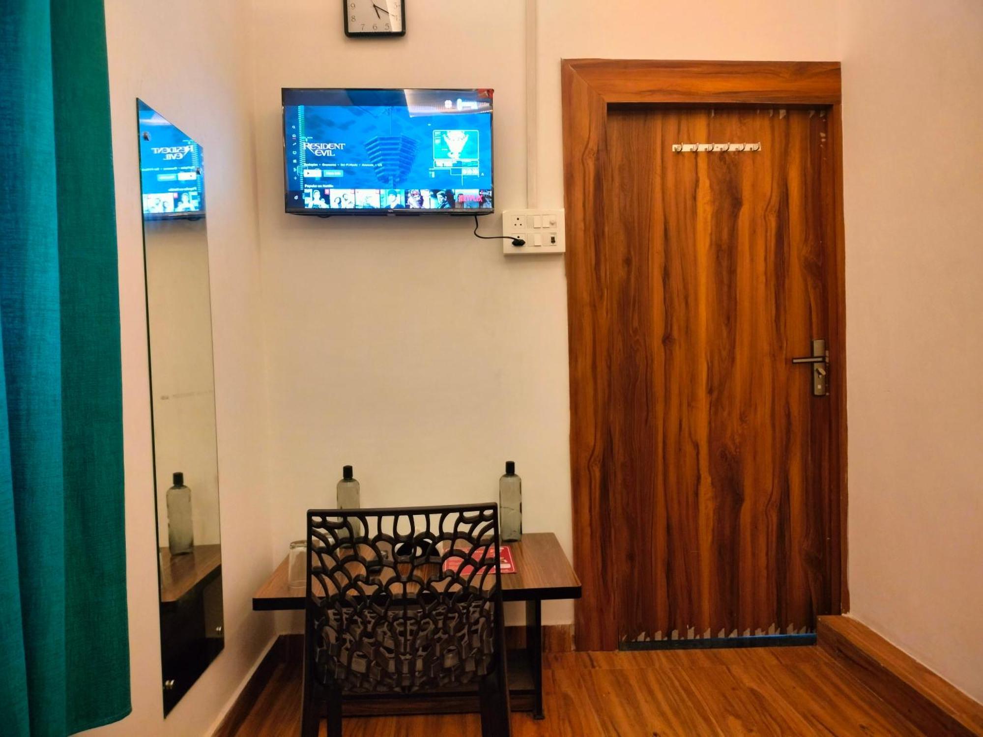 Kishan Home Stay Mathura Exterior foto